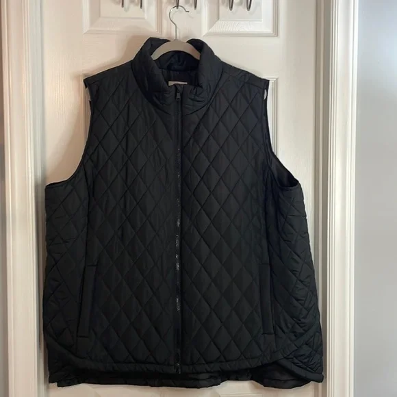 Maurice’s Black Vest - Picture 1 of 2